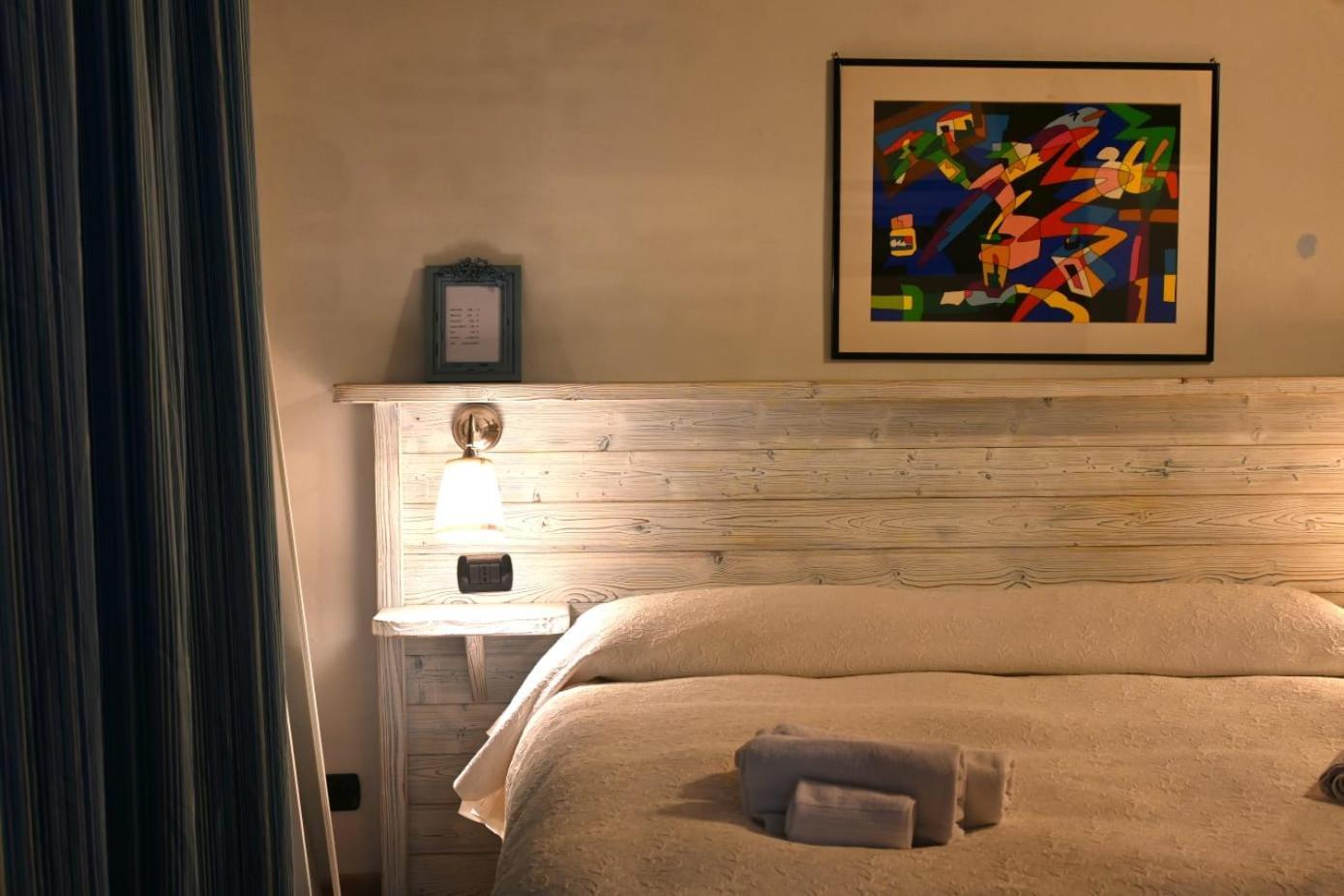 Domus Aurea Bed & Breakfast Saluzzo Ngoại thất bức ảnh